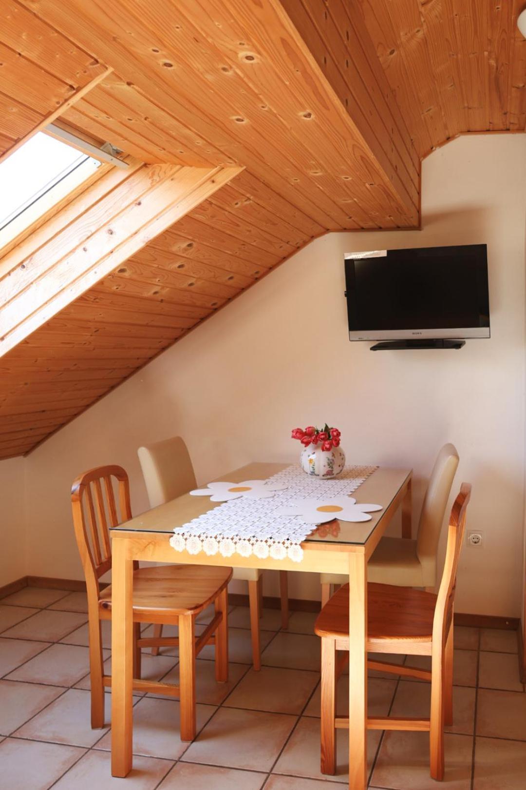 Apartments-Rooms Kocijancic Μπλεντ Εξωτερικό φωτογραφία