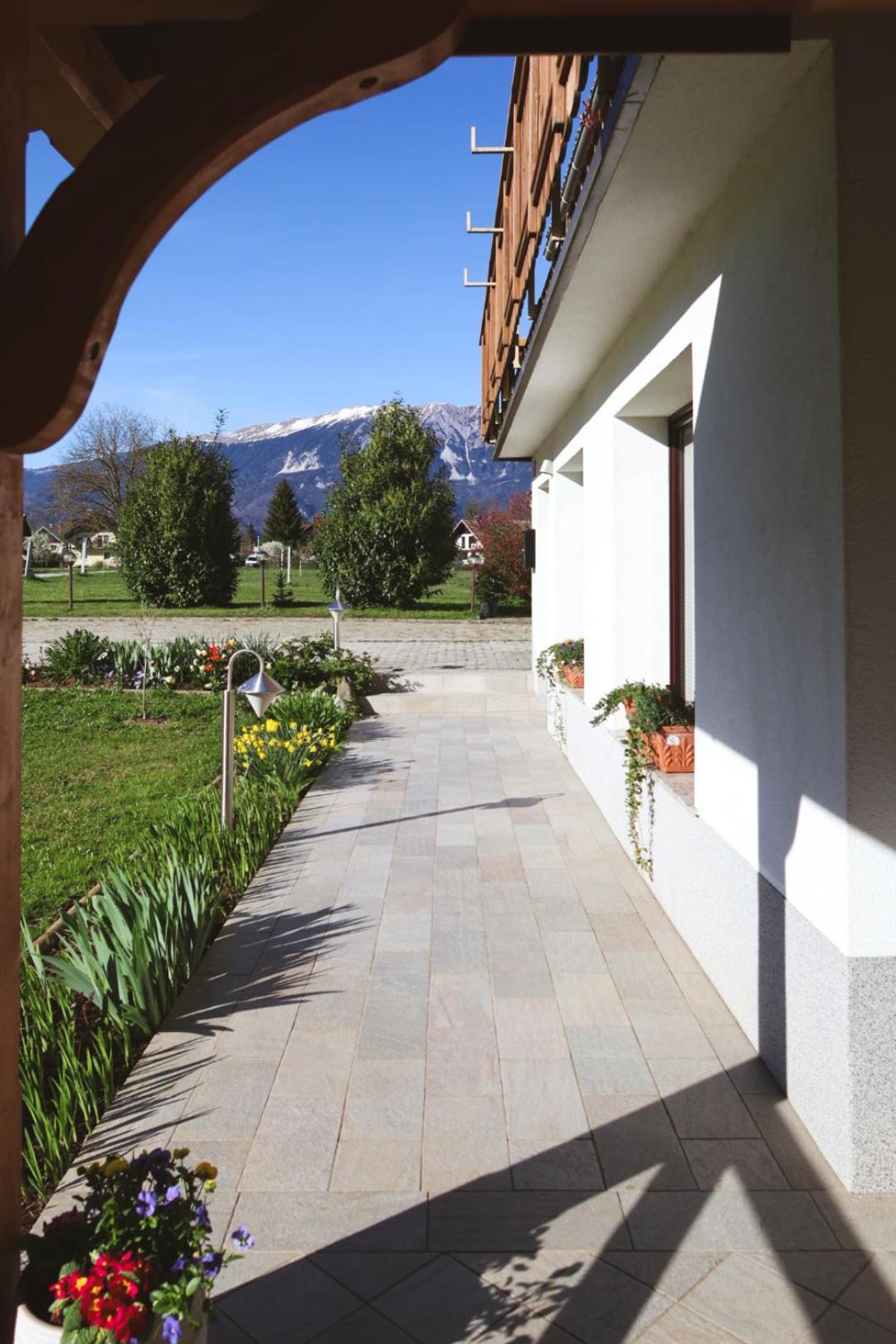 Apartments-Rooms Kocijancic Μπλεντ Εξωτερικό φωτογραφία