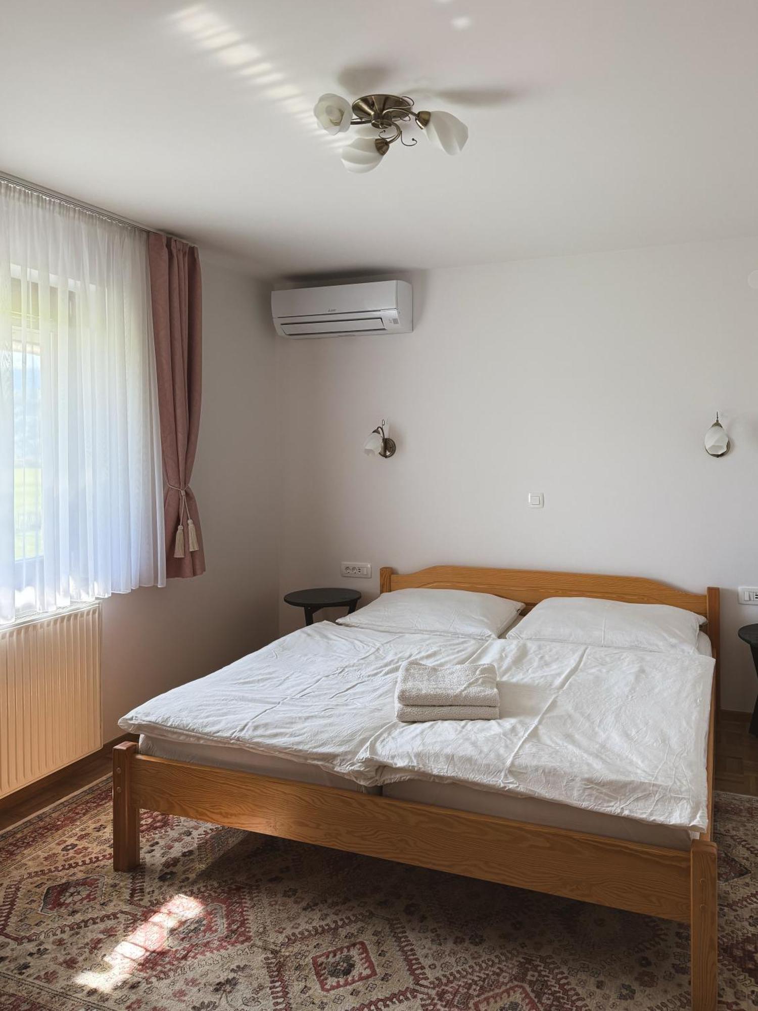 Apartments-Rooms Kocijancic Μπλεντ Εξωτερικό φωτογραφία